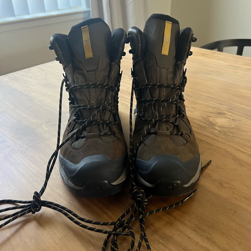 Salomon Boots